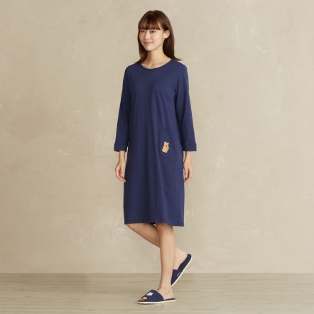 DINOTAENG | 咖啡繡花洋裝-星海藍(lán)